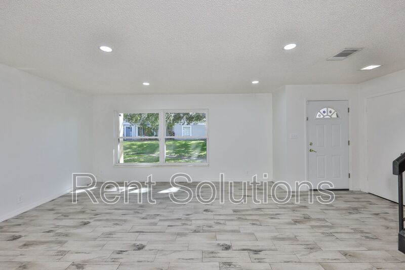 Beautiful 3/1.5 Lutz Townhome property image