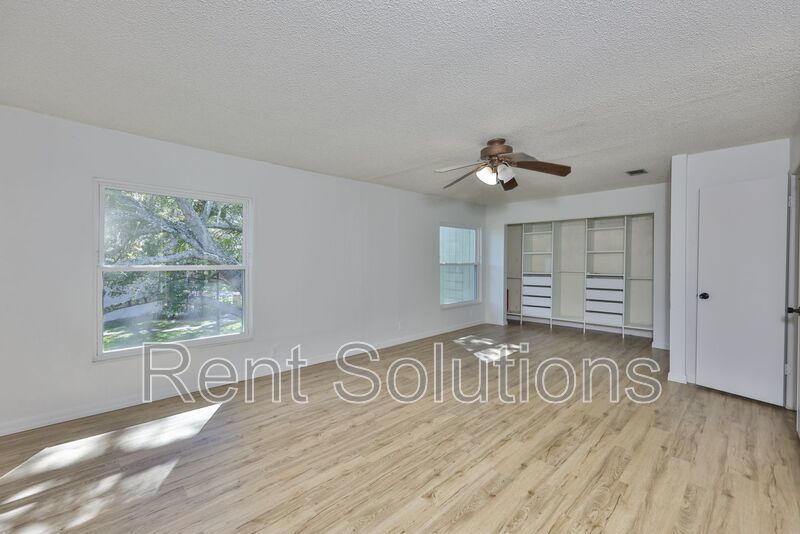 Beautiful 3/1.5 Lutz Townhome property image