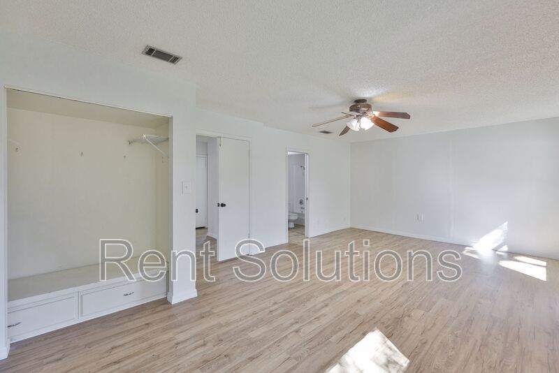 Beautiful 3/1.5 Lutz Townhome property image
