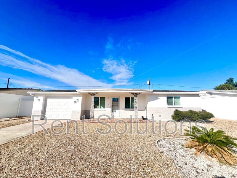 Meticulousy Clean 2BD/1.5BTH Home in New Port Richey property image