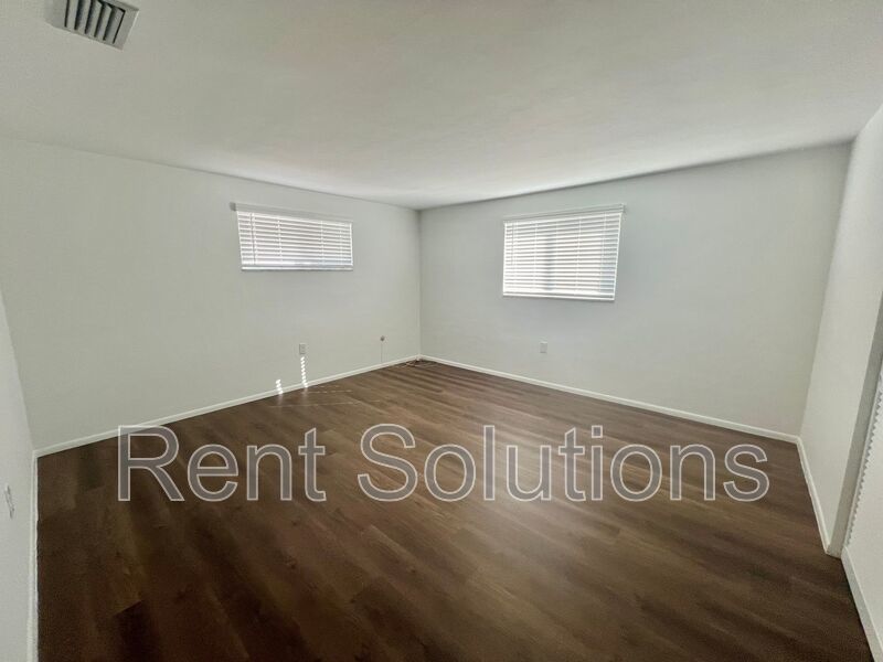 Meticulousy Clean 2BD/1.5BTH Home in New Port Richey property image