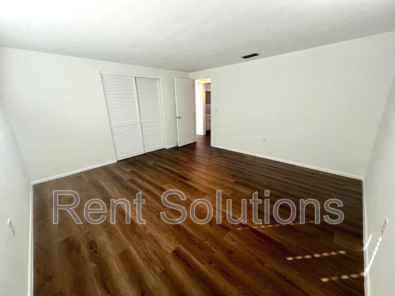 Meticulousy Clean 2BD/1.5BTH Home in New Port Richey property image