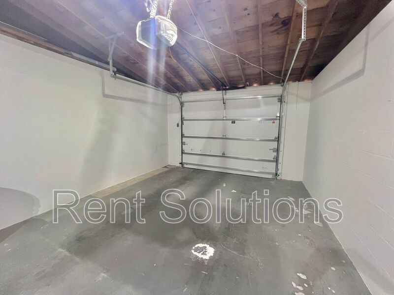 Meticulousy Clean 2BD/1.5BTH Home in New Port Richey property image