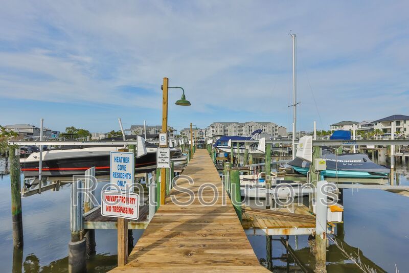 Paradise Found in this 2BD/2BTH Fully Furnished Waterfront Condo! property image