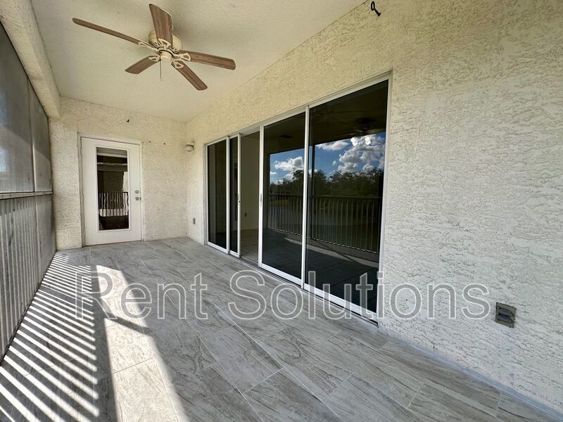 Fantastic 3BR/2BA/1 Car Gar Condo, unfurnished with water view, available now! property image