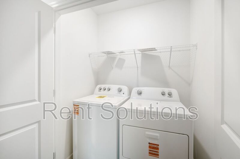 Brand-New Townhome for Rent in Chelsea Court – Modern Living in Tampa! property image