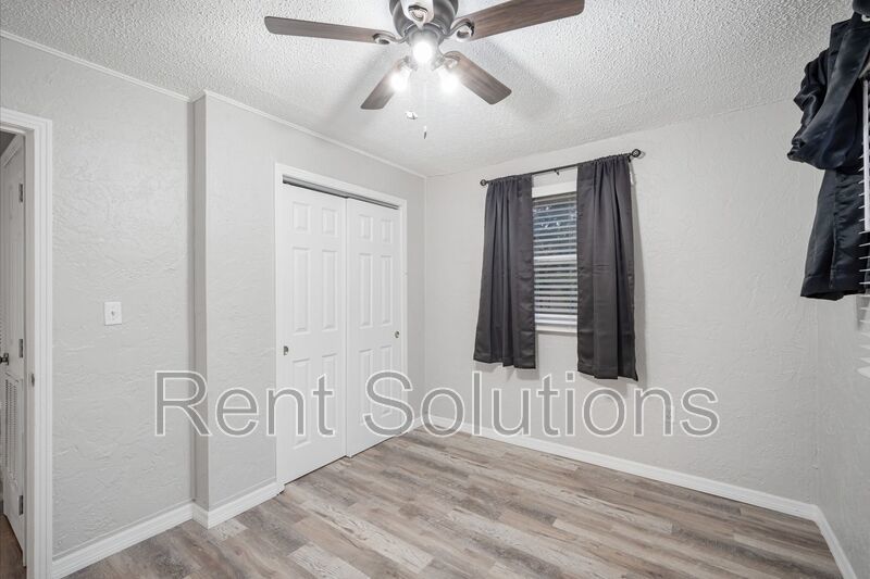 Fully Renovated 3-Bedroom Home with Big Fully Fenced Backyard! property image