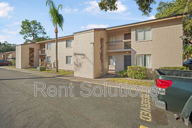 Cozy 2 Bed 1.5 Bathroom in Temple Terrace property image