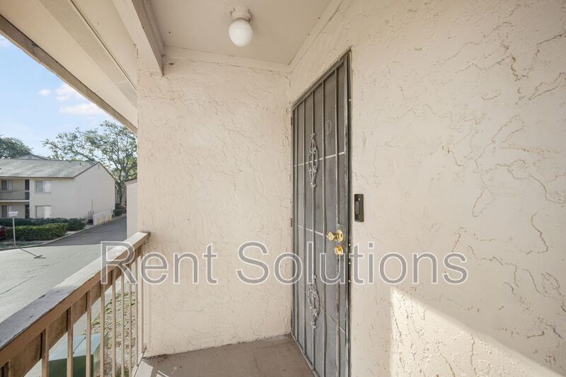 Cozy 2 Bed 1.5 Bathroom in Temple Terrace property image