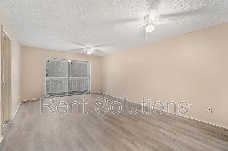 Cozy 2 Bed 1.5 Bathroom in Temple Terrace property image