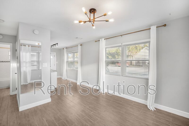 Beautifully Renovated 2 Bedroom 1 Bath property image