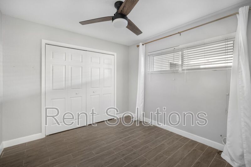 Beautifully Renovated 2 Bedroom 1 Bath property image