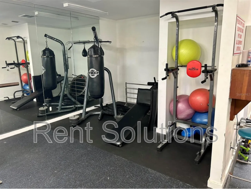 Upgraded 2BD/2BTH 2nd Floor Condo in Palm Harbor property image