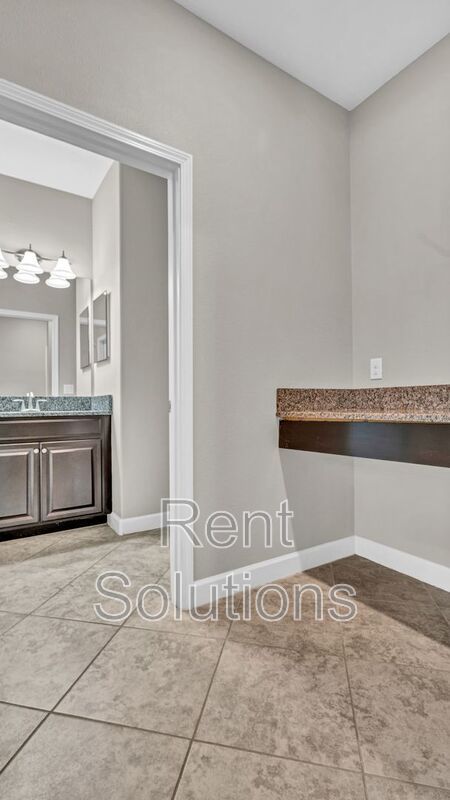 Beautiful 4/2.5 Wesley Chapel Home property image