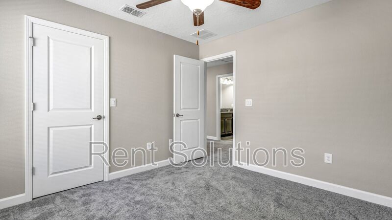 Beautiful 4/2.5 Wesley Chapel Home property image