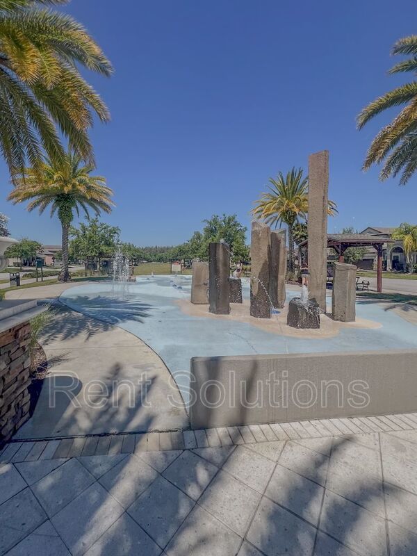 Beautiful 4/2.5 Wesley Chapel Home property image