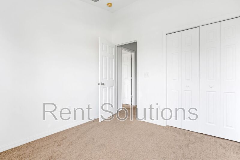 Fantastic Townhome 3bd/2.5ba/1 car garage in Highland Glen, Clearwater! property image