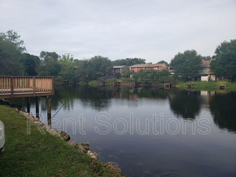 Nice 1 Bed/ 1 Bath in  Gated Community with Lakes/Ponds! property image